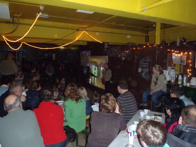 Kerstviering 2011, Anna-Sophie op sax